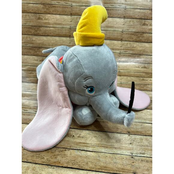 Disney Dumbo with Feather Plush Medium 17'' - Picture 1 of 9